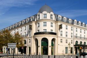 Hoteles asociados Disney. L'Elys&eacute;e Val d'Europe